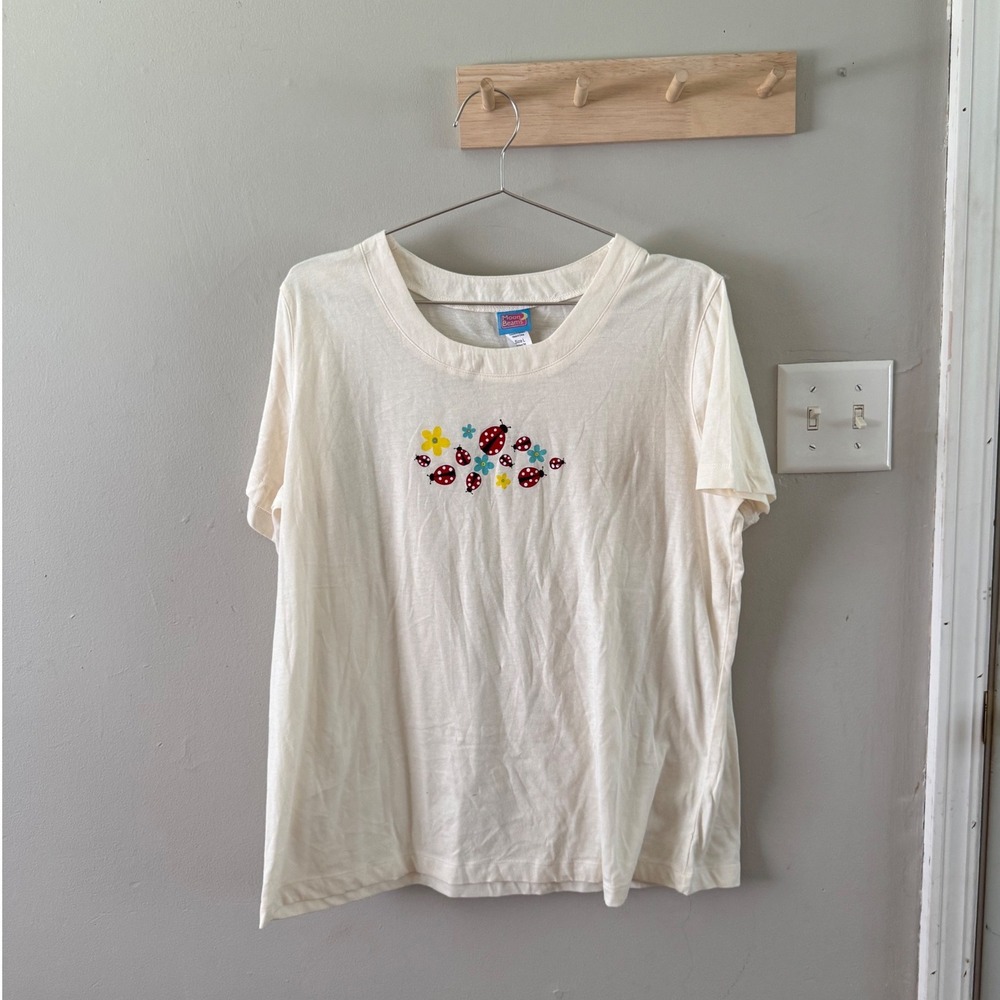 Sz. Large lady bug tee
